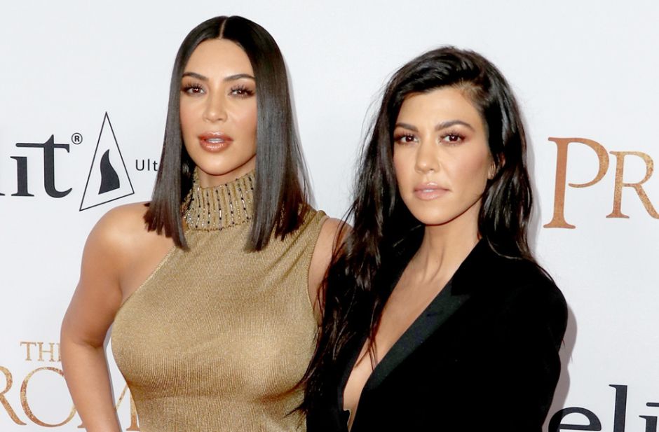 Kim Kardashian presume del espectacular regalo que recibió de Kourtney