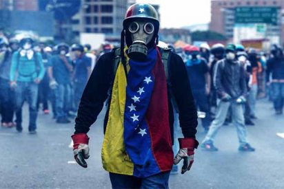 Al menos 16 venezolanos asesinados ya por los amigos chavistas de S&aacute;nchez e Iglesias