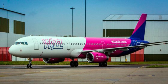 Un avi&oacute;n con 239 pasajeros regresa de urgencia a Barcelona tras llenarse de humo en pleno vuelo