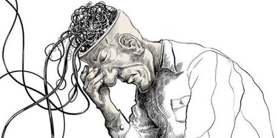 Las personas aceptan las mentiras y maldades de la propaganda oficial no porque sean est&uacute;pidas&hellip; sino porque son perezosas