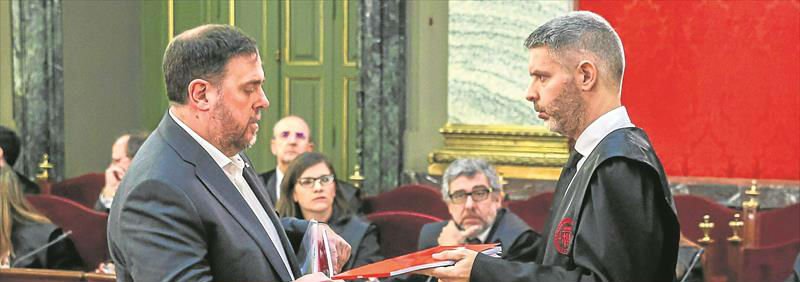 Instituciones Penitenciarias desmiente que los presos independentistas tuvieran prohibido ir a misa en la cárcel