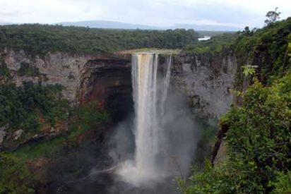 Las cataratas m&aacute;s espectaculares del mundo: Kaieteur, Guyana