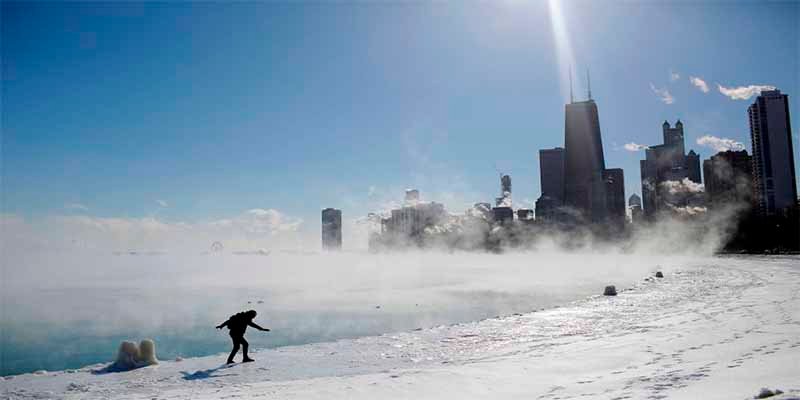 Chicago es 'Chiberia' con temperaturas de -25 grados y aterradores temblores de hielo