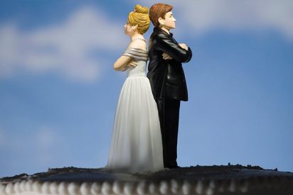 Se divorcian a los tres minutos de casarse por esta inesperada actitud del esposo
