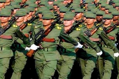Ejercito cubano cierra filas con Maduro: "Patria o muerte, venceremos"