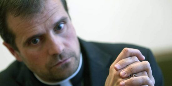 Novell investigar&aacute; a todos los curas de su di&oacute;cesis desde 1930: "Ser&eacute; implacable con estos delitos"