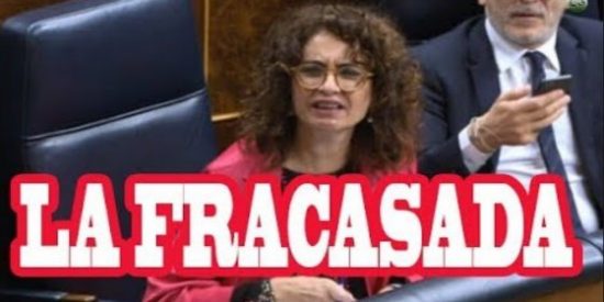 Los golpes bajos entre Casado y la ministra Montero que dejan fuera de combate a Sánchez