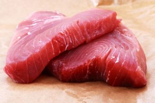 &iquest;Sab&iacute;as que el at&uacute;n y el pez espada espa&ntilde;ol est&aacute;n entre los alimentos m&aacute;s t&oacute;xicos del mundo?