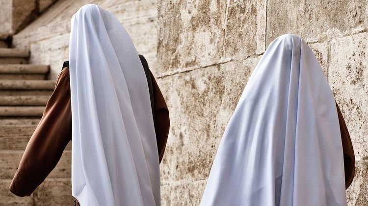 Un informe denuncia que cuatro de cada diez religiosas han sufrido abusos sexuales a manos de curas y obispos