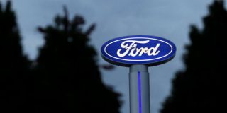 La fábrica de Ford Almussafes cerrará 6 días: 6.000 trabajadores afectados por la caida en venta de coches