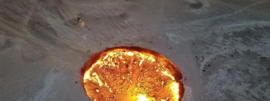 La 'Puerta del Infierno' que arde a 1.000 grados desde hace medio siglo