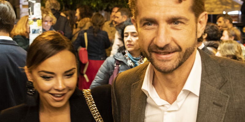 Chenoa y el ur&oacute;logo S&aacute;nchez Encinas son la pareja sorpresa de esta primavera