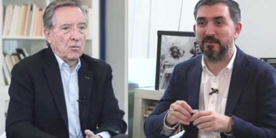 Tremendo repaso de decenas de tuiteros a I&ntilde;aki Gabilondo por afirmar que VOX "es el franquismo" para alegr&iacute;a de Ignacio Escolar