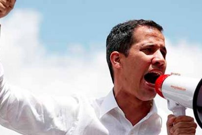 Juan Guaid&oacute; comenz&oacute; la movilizaci&oacute;n nacional para sacar al s&aacute;trapa Maduro "definitivamente del poder"