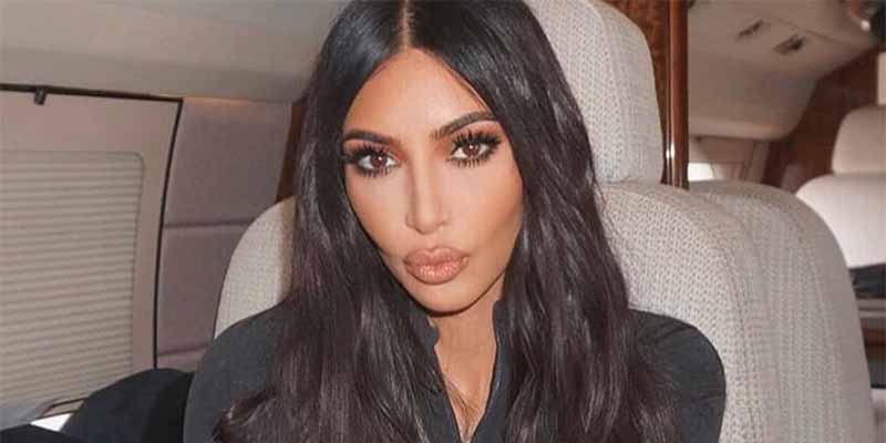 Kim Kardashian se hace un selfi, lo sube a Instagram y los troles la acusan de haberse operado