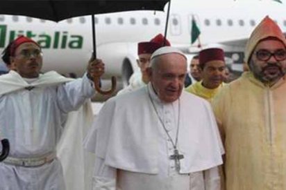 El Papa Francisco con Mohamed VI, en Marruecos.