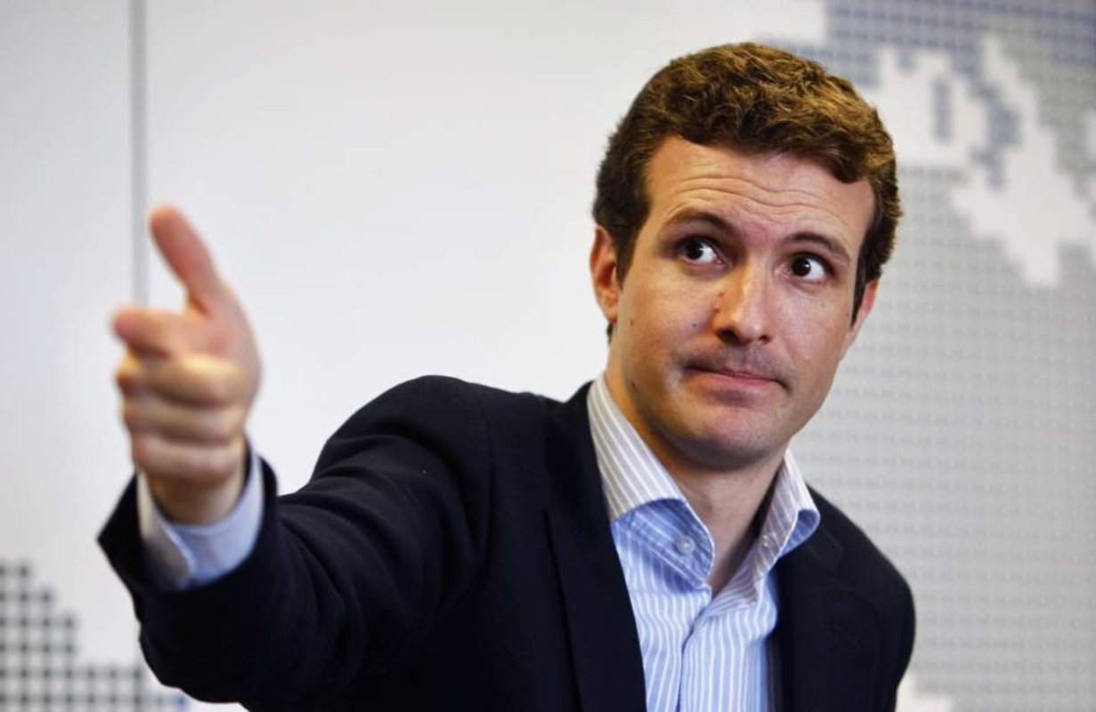 Pablo Casado renueva al 77 por ciento de sus n&uacute;meros uno ante el 28-A y resta importancia a la desbandada 'sorayista'