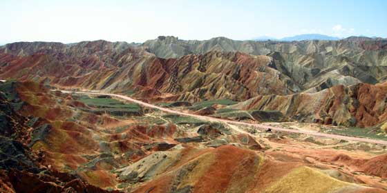 Lugares maravillosos: Las monta&ntilde;as de colores de Zhangye Danxia