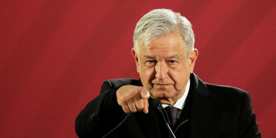 L&oacute;pez Obrador, &iquest;el nuevo Zapatero?: El mexicano est&aacute; dispuesto a mediar en un falso di&aacute;logo de la dictadura chavista