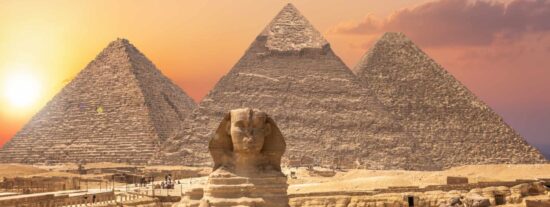 La Esfigne y las Pirámides de Egipto