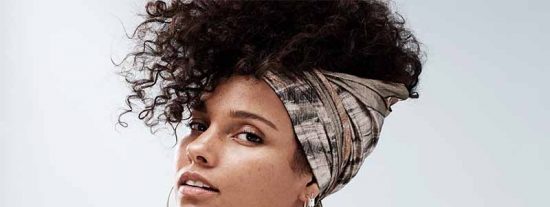 V&iacute;deo: La cachonda clase de espa&ntilde;ol de Rosal&iacute;a a Alicia Keys