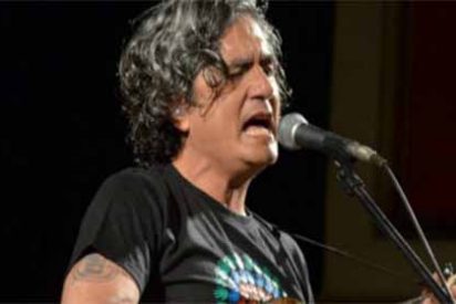Se suicida el m&uacute;sico y escritor Armando Vega-Gil, despu&eacute;s de anunciar su destino en Twitter