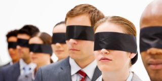 Rafael Blasco Garc&iacute;a: "Rebeliones tard&iacute;as"