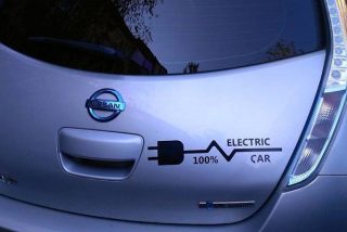 Arranca el plan MOVES para la compra de coches el&eacute;ctricos o h&iacute;bridos