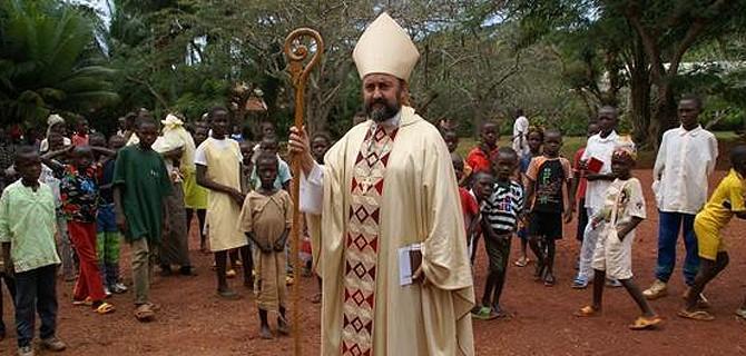 El obispo español de Bangassou relata cómo se vive la Semana Santa en República Centroafricana