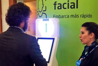 As&iacute; es el 'morphing', la t&eacute;cnica inform&aacute;tica que copia y transforma la foto de las v&iacute;ctimas para suplantar su identidad
