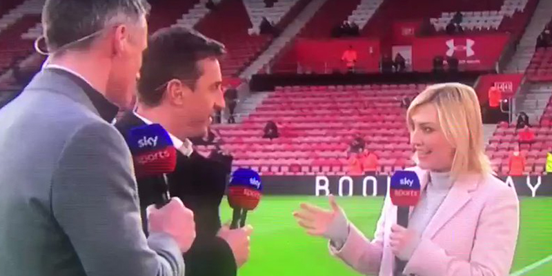 Esta presentadora les hace una pregunta a dos expertos y estos le dan la espalda al responderle