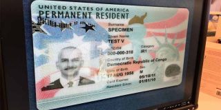 La 'Regla Trump' sobre 'Green Card' dejar&aacute; a miles de inmigrantes sin seguro de salud