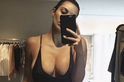Kim Kardashian incendia las redes con este mini bikini