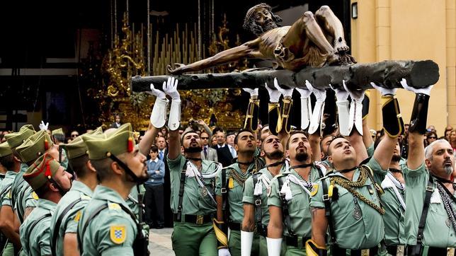España: Aconfesionalidad señores del PSOE, pero también respeto esta Semana Santa