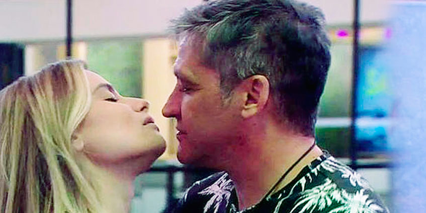 El apasionado beso con lengua de Mar&iacute;a Lapiedra a Gustavo Gonz&aacute;lez en la casa de Guadalix