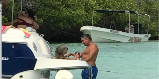 V&iacute;deo: El chavista Roberto Messuti disfruta de la lujosa playa de Los Juanes mientras Venezuela est&aacute; sin luz