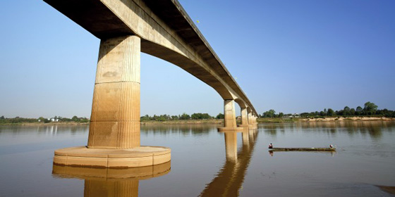 Tailandia: Nong Khai, el puente hacia la Sonrisa