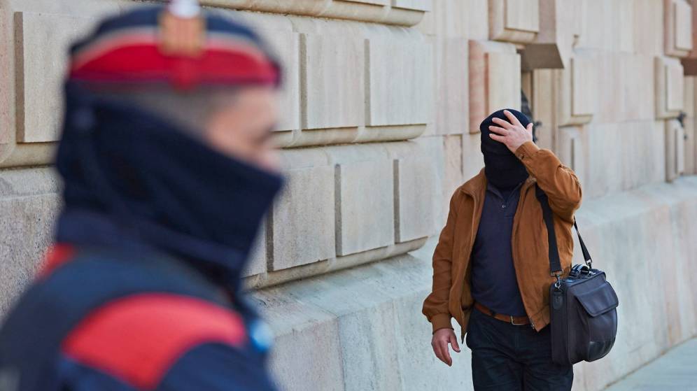 Condenan a 21 a&ntilde;os de prisi&oacute;n al profesor de los Maristas acusado de abusos a menores