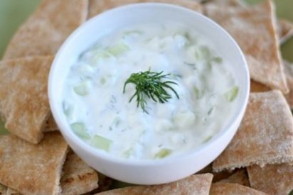  tzatziki, salsa griega de yogur