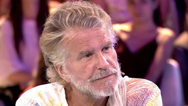 Edmundo Arrocet homenajea al fallecido Alberto Cortez: "Desgraciadamente hay que morirse para que se reconozcan cosas"