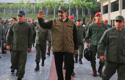 Rafael López Charques: "Posible dictadura"