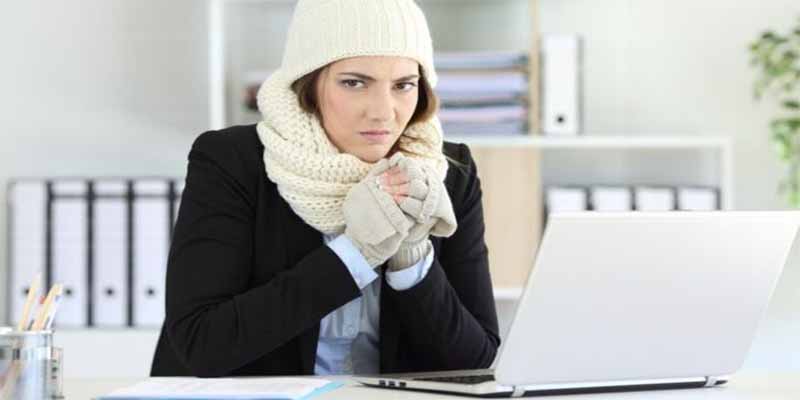 El aire acondicionado de la oficina afecta negativamente a la productividad de las mujeres