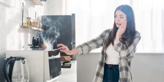 Microondas: Las 10 cosas que nunca deber&iacute;as meter dentro