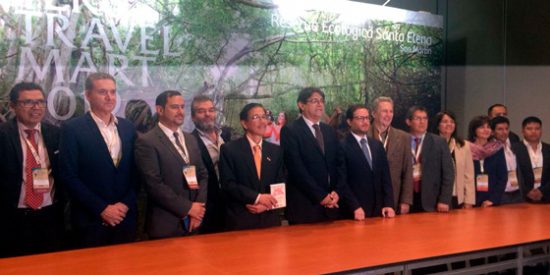 Perú y Malasia firman un acuerdo de promoción turística