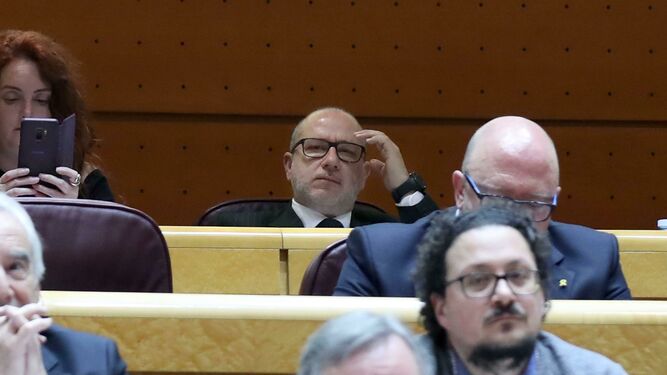 La impactante foto del senador de VOX con sus tres niños asesinados por Josu Ternera