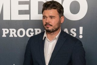 Twitter masacra a Gabriel Rufián por ponerse como el bicho del pantano por la suspensión de los políticos golpistas