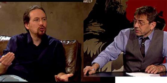 Tres días después del tremendo castañazo electoral del 26M, Iglesias y Monedero se juntan para atacar a periodistas no afines y deshacerse en elogios con 'El Director'