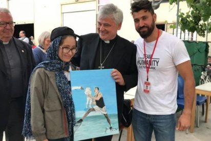 El Papa dona 100 mil euros a C&aacute;ritas para apoyar a los refugiados en Grecia
