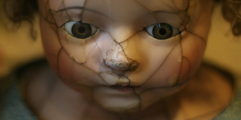 Salvan a una ni&ntilde;a de tres a&ntilde;os de los &lsquo;cuidados&rsquo; de su abuela toxic&oacute;mana