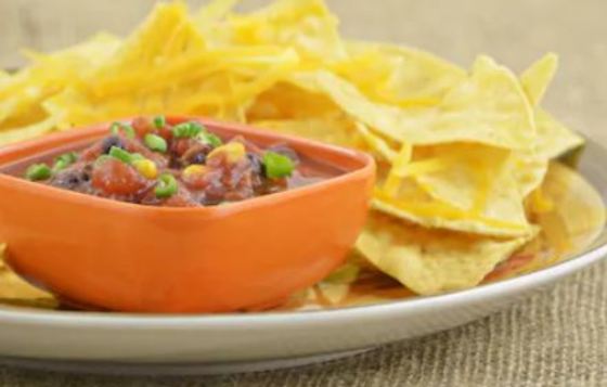 nachos con salsa de carne